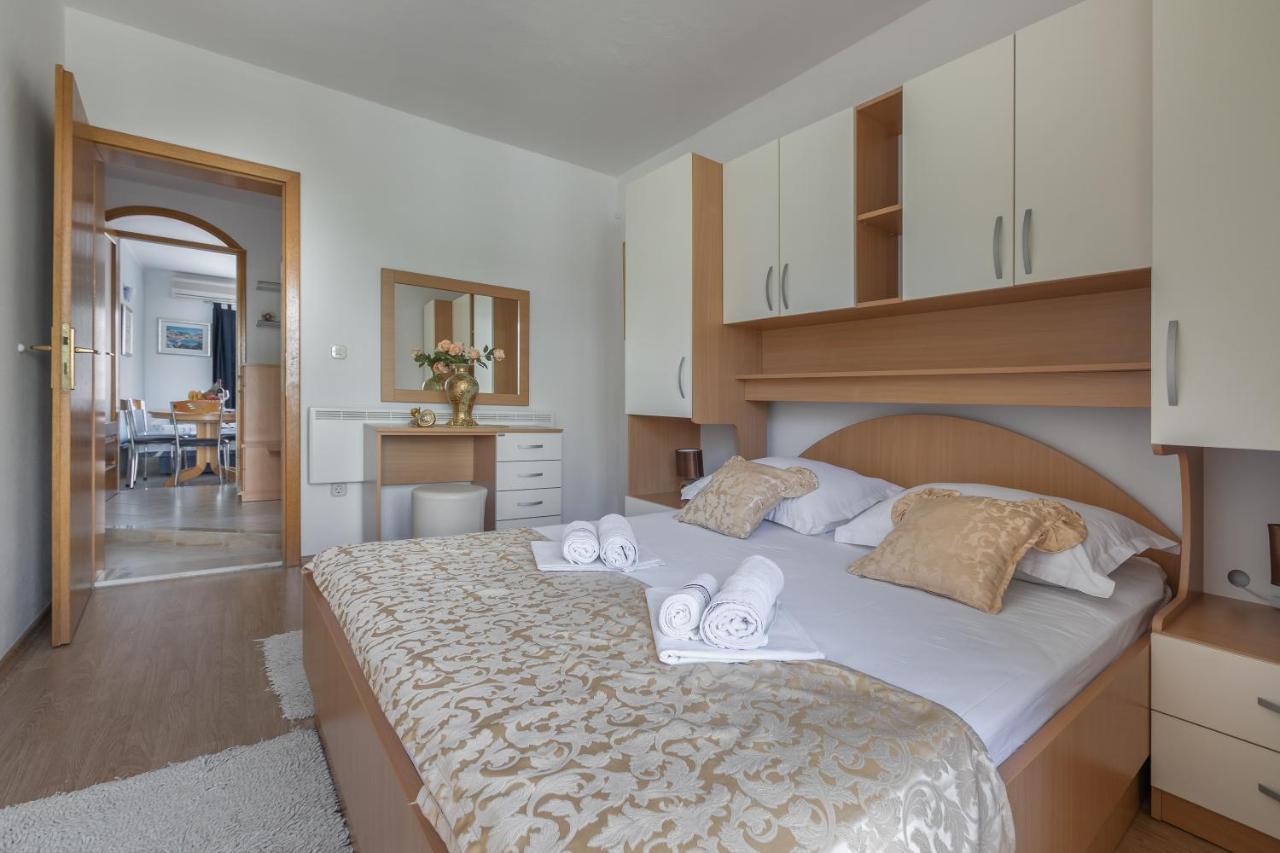 Apartment Barba Tucepi