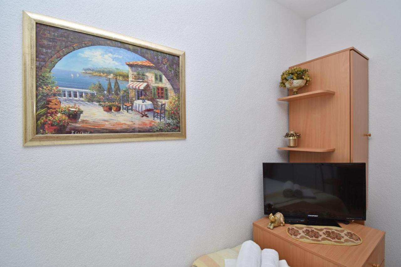 Apartment Barba Tucepi